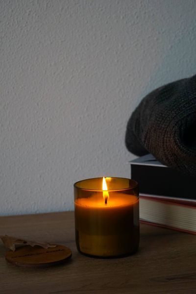 Flower candle in a wine bottle, green, fragrance #3